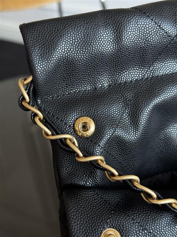 2026127215146193 600